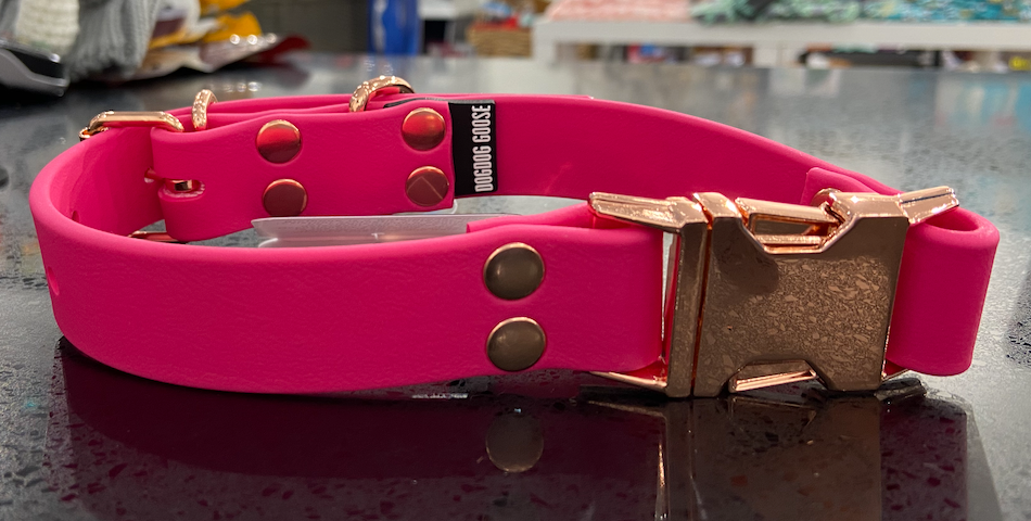DogDog Goose Biothane Collar - Fuschia with Rose Gold Buckle