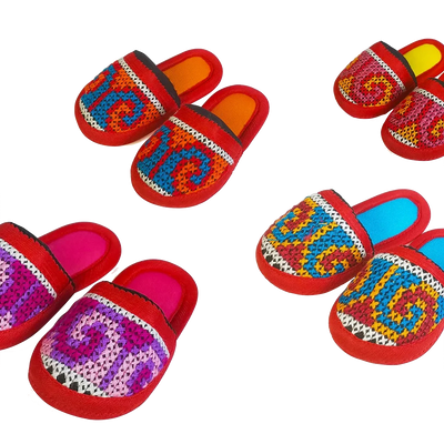Goli Design - Lil' Slippers Catnip Toy