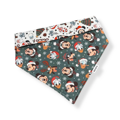 Collar Crazy Co – Mickeys Christmas Snap On Bandana