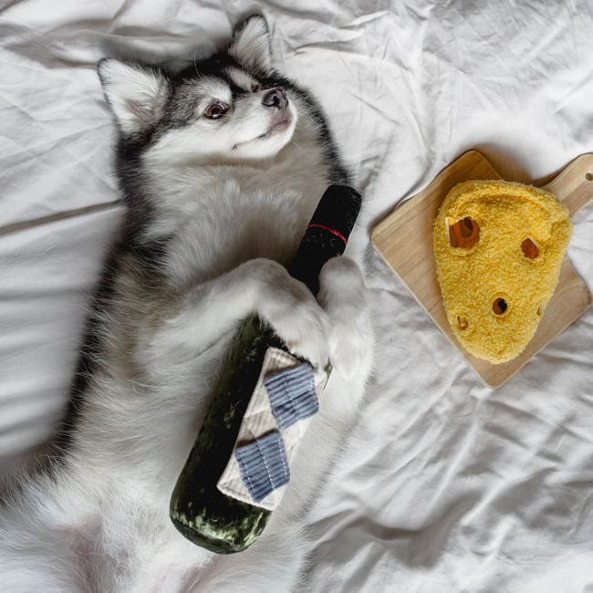 Lambwolf Collective - Fromage Dog Toy