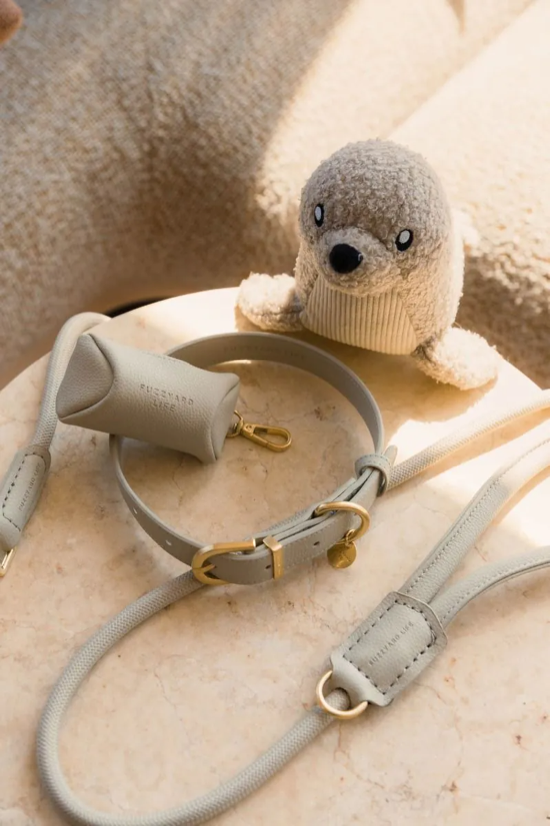 Fuzzyard Life - Sandstone Seal Dog Toy